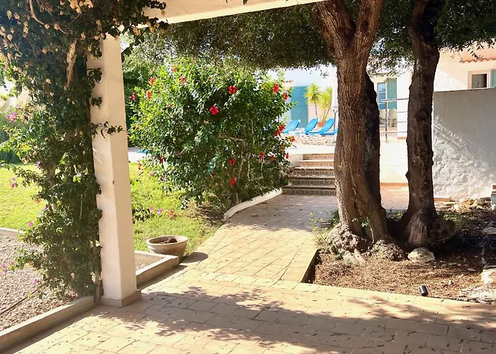 Villa Quite With Private Pool In