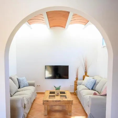 Quite With Private Pool In