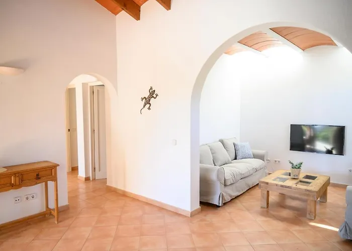 Quite With Private Pool In Villa *