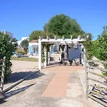 Quite With Private Pool In Βίλα *