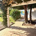 Βίλα Quite With Private Pool In