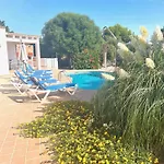 Βίλα Quite With Private Pool In *