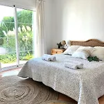 Βίλα Quite With Private Pool In Binibeca