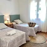 Quite With Private Pool In Βίλα Binibeca