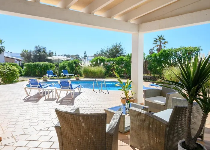 Quite With Private Pool In Villa Binibeca