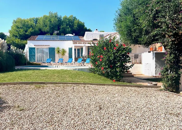 Villa Quite With Private Pool In *