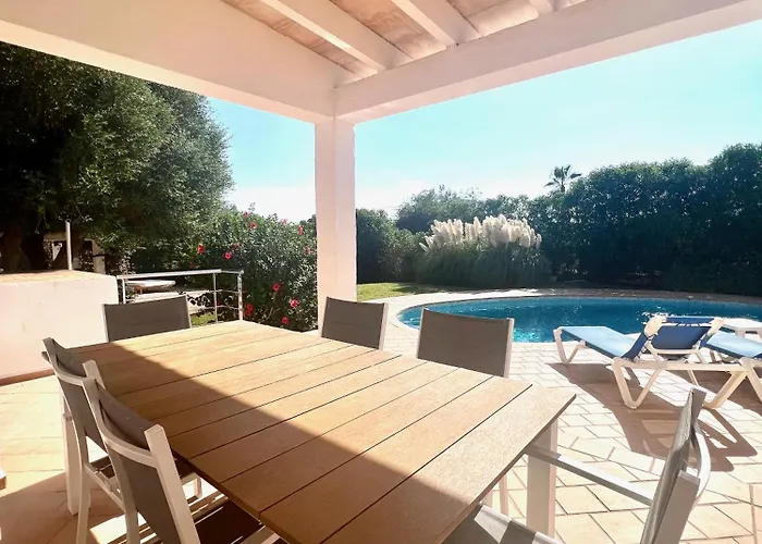 Quite With Private Pool In * Binibeca